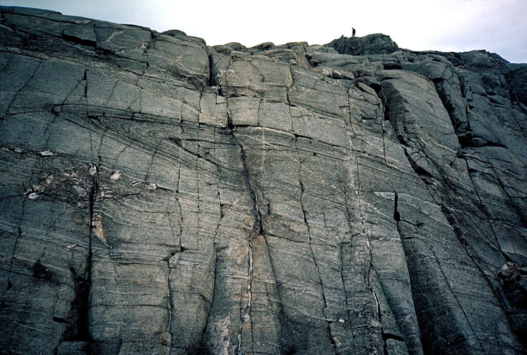 Figura 2 de estrutura geológica.