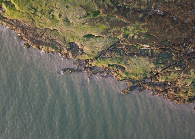 Desafios na cartografia de áreas costeiras